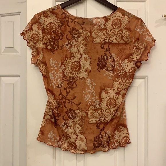 😍 2/$29 TeeCo really pretty thin top L - Picture 9 of 11